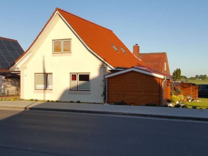 Ferienwohnung für 3 Personen, mit Terrasse und Garten in Friedrichskoog