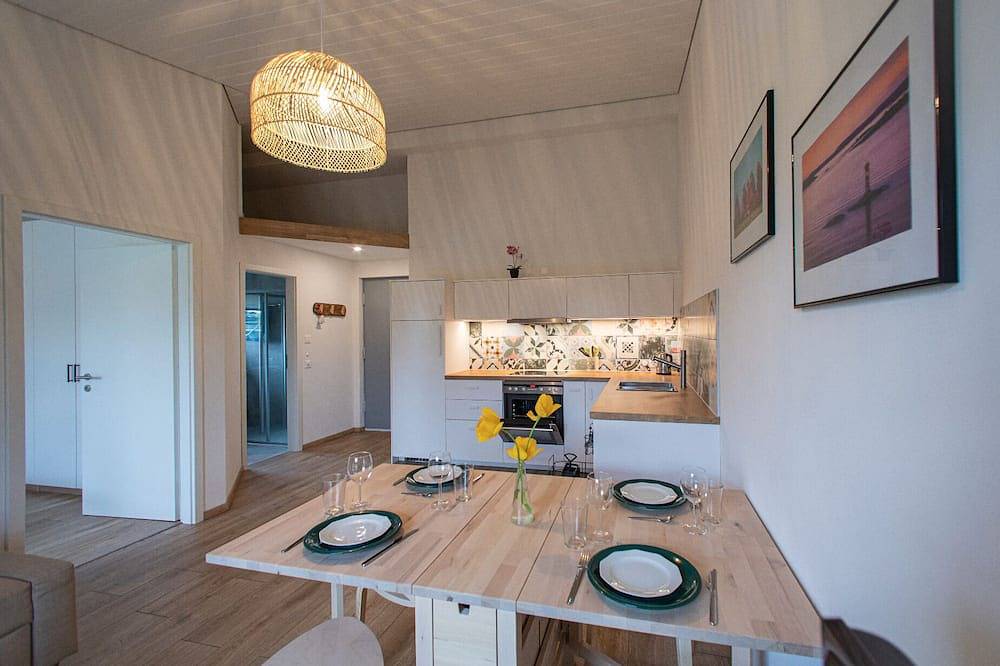 Appartement entier, Appartement cosy à 5 minutes à pieds de la ville médiévale et 10 minutes du lac! in Estavayer, Lake Neuchâtel