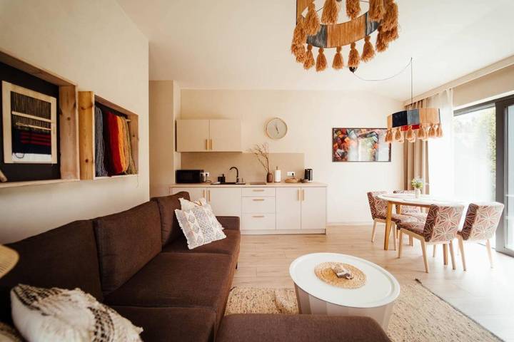 Apartament wakacyjny dla 4 osób, z ogród i widok, Dla rodziny w Brenna