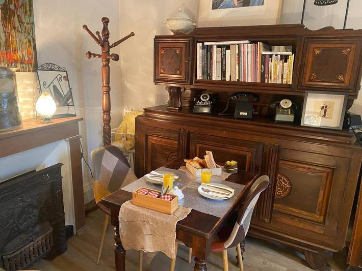 Location de vacances pour 2 personnes, avec vue et terrasse dans Maison Jean Ferrat - 4