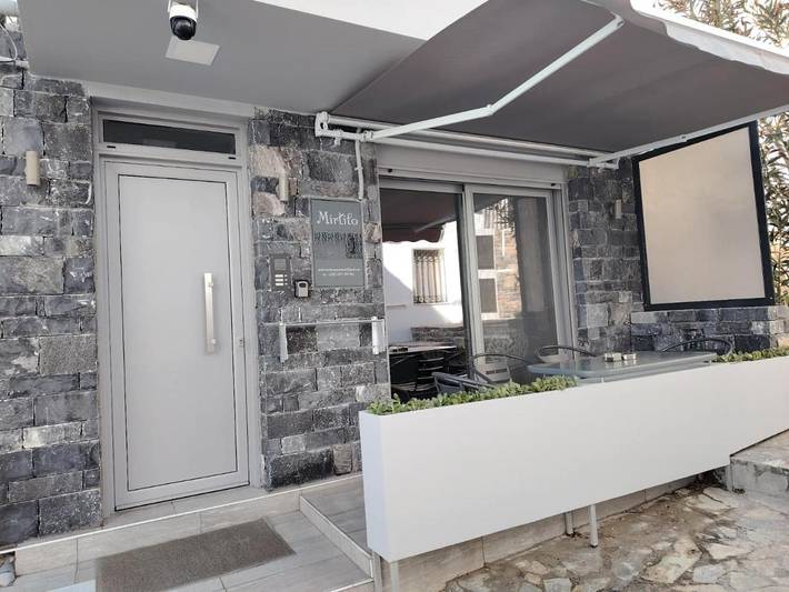 Gîte pour 3 personnes, avec terrasse, adapté aux familles dans Myrtos - 3