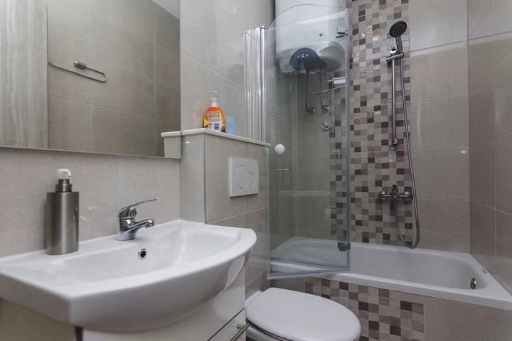 Maison d’hôte pour 8 personnes, avec jardin et balcon à Makarska - 3