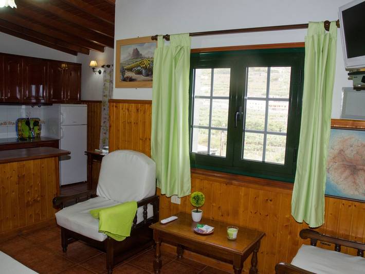 Chalet para 4 personas, con terraza en La Gomera - 2