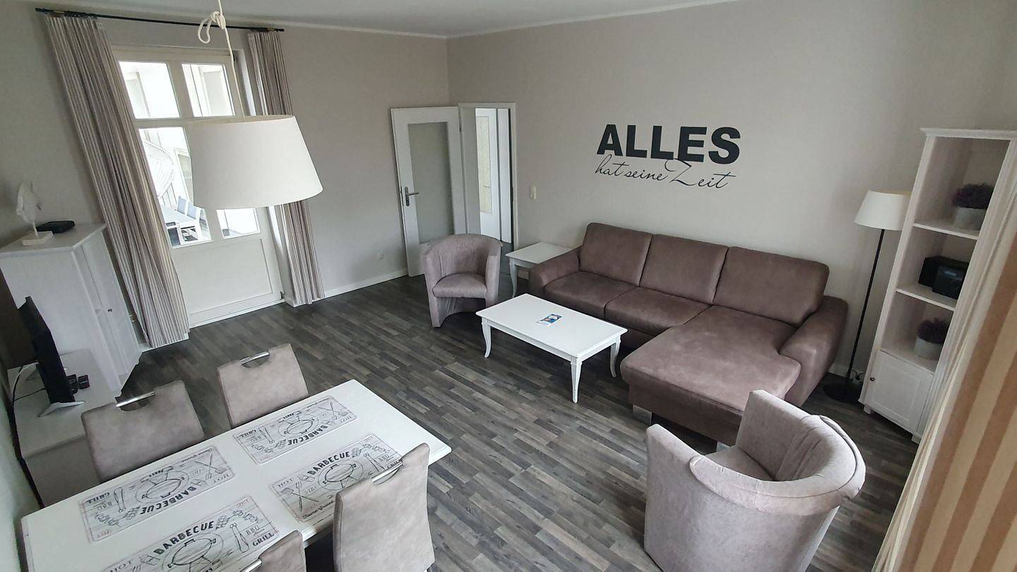 Entire apartment, Balkon, gratis Nutzung vom Ahoi Erlebnisbad und Sauna -Residenz Strandeck Fewo01 in Göhren, Ruegen