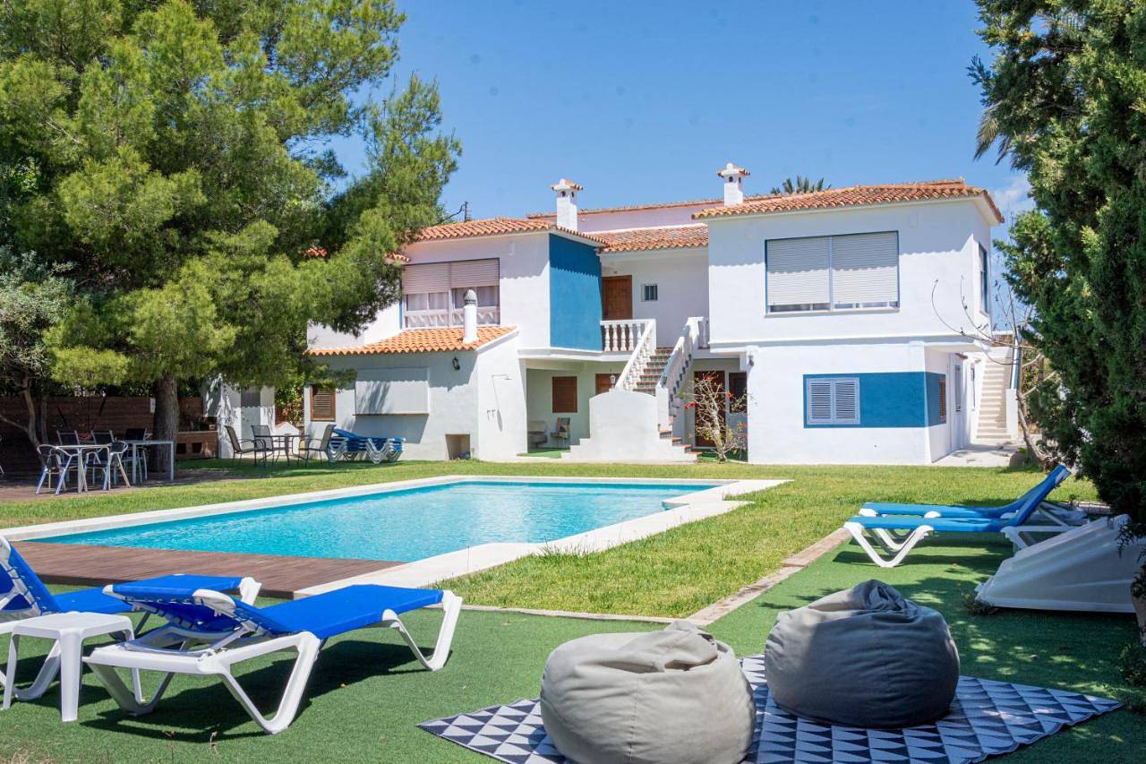 Twin Room in Playa de Les Deveses, Dénia