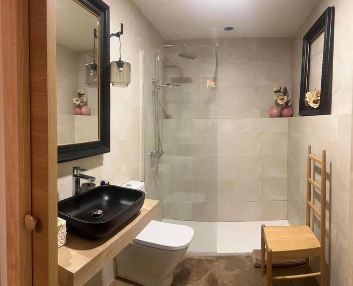 Casa rural para 8 personas, con terraza y piscina en Guadalupe (España) - 4