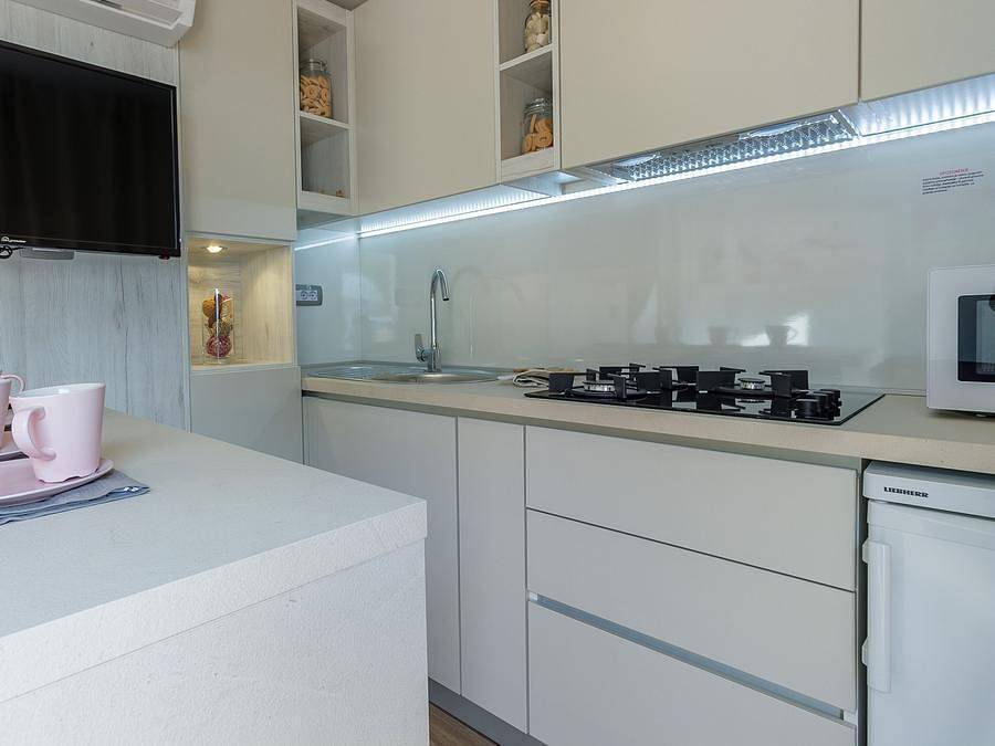 Camping Porton Nature Hideouts - Mobilhome 2 personas - Confort | 1 Dormitorio | 2 Pers. | Terraza elevada | Aire acondicionado | Tv in Rovinj, Región de Rovinj