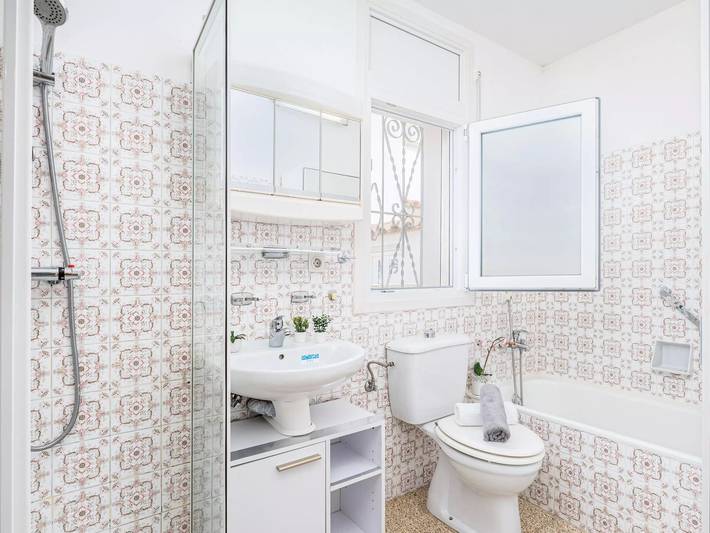 Casa rural para 4 personas, con jardín en Castellón de Ampurias - 2