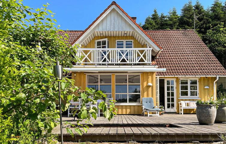 Ferienhaus für 6 Personen, mit Garten und Terrasse in Bryrup