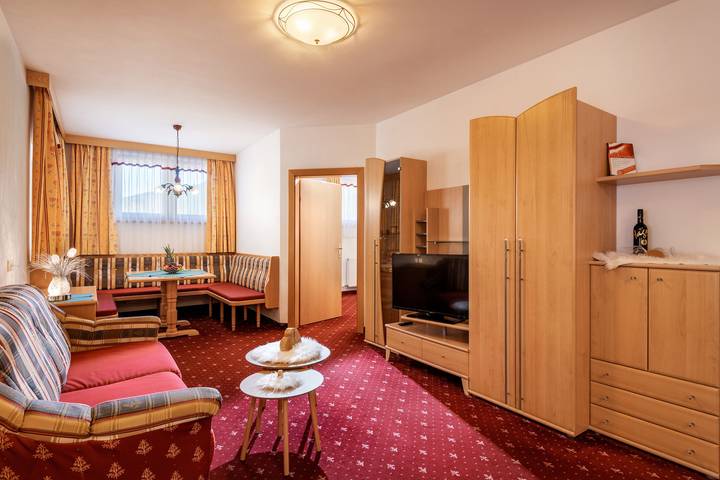 Ferienwohnung für 6 Personen, mit Balkon und Sauna in Gerlos - 2