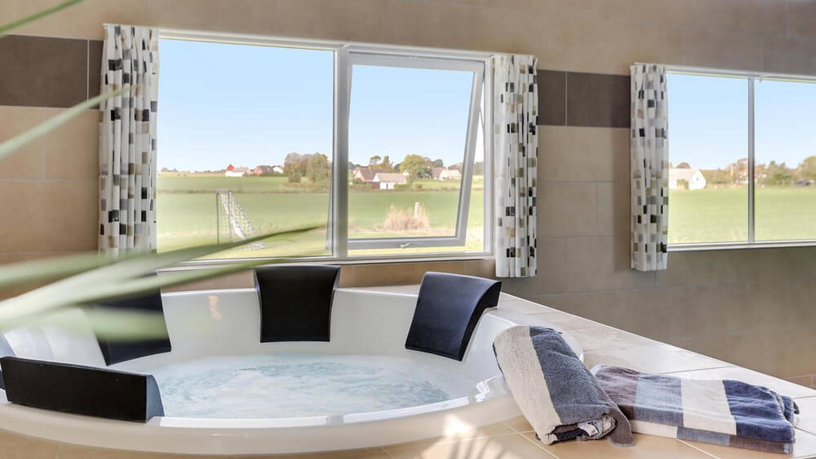 Wellnessurlaub im Ferienhaus am Råbylille Strand auf Mön in Råbylille Strand, Vordingborg und Umgebung