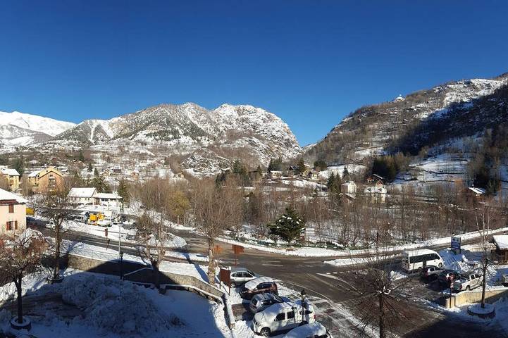 Location de vacances pour 6 personnes à Saint-Étienne-de-Tinée