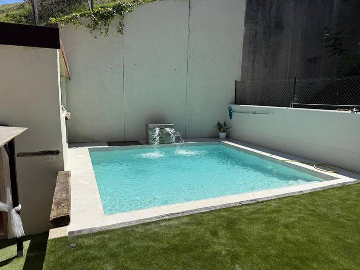 Casa de vacaciones para 6 personas, con Balcón y Terraza además de Jardín y Piscina en Navarra - 2