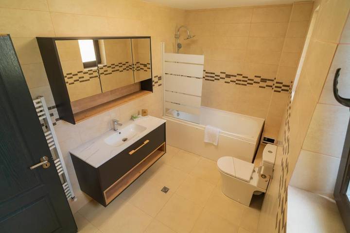 Gîte pour 2 personnes, avec terrasse et jardin dans Cluj-Napoca - 4