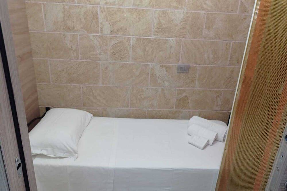 Very central just 100m from the rocks and 200m from the beach in Nardò, Golf von Tarent