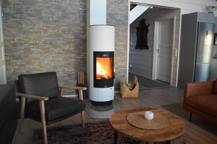 Chalet pour 8 personnes, avec sauna et vue sur le lac ainsi que vue et jardin à Rovaniemi - 2