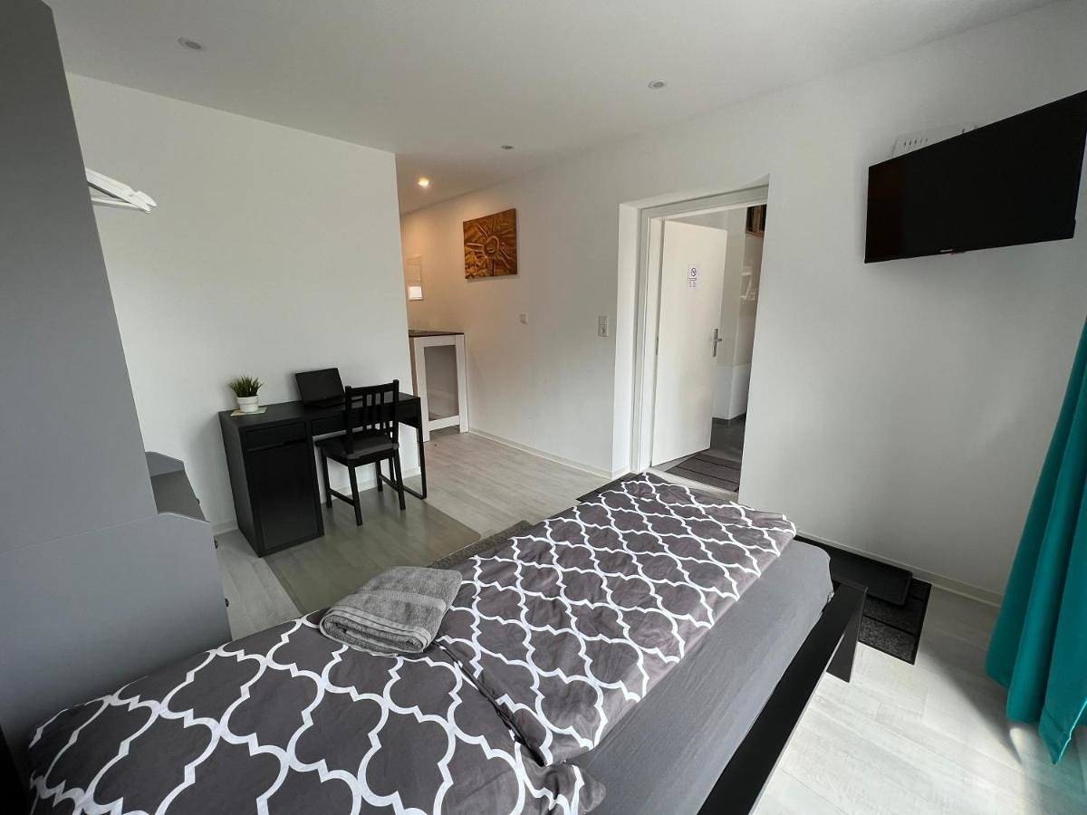 Ganze Ferienwohnung, Moderne und helle 1-Zimmer-Wohnung für Feriengäste, Monteure und beruflich Reisende - Ls15 Single in Ottersberg, Landkreis Verden