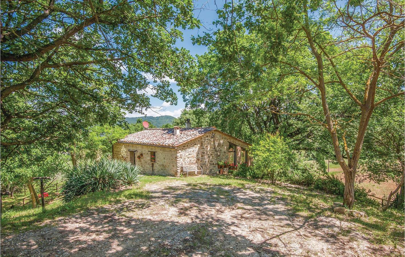 Radicondoli Retreat: 75qm, Parkplatz, WiFi in Radicondoli, Siena Provinz