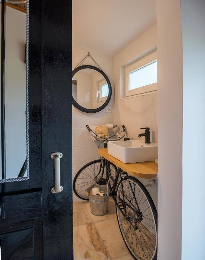 Gîte pour 2 personnes, avec vue et jardin, animaux acceptés à Seia - 4