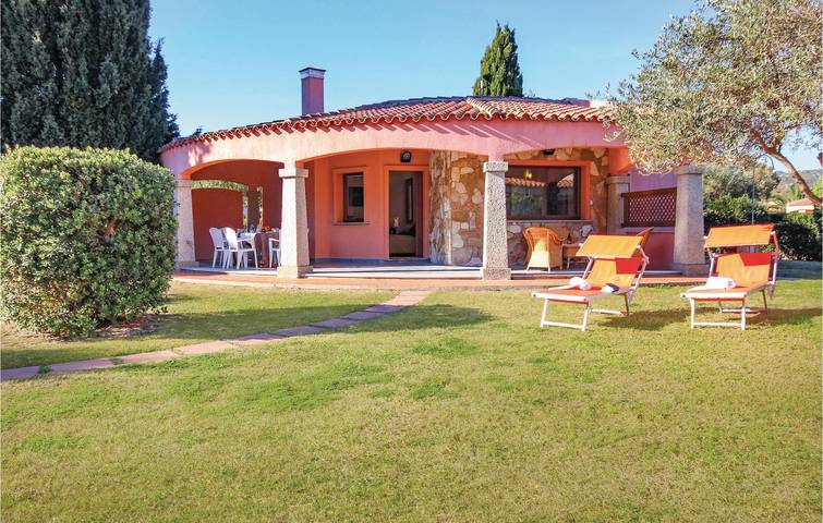 Maison de vacances pour 4 personnes, avec Terrasse dans Spiaggia di Feraxi