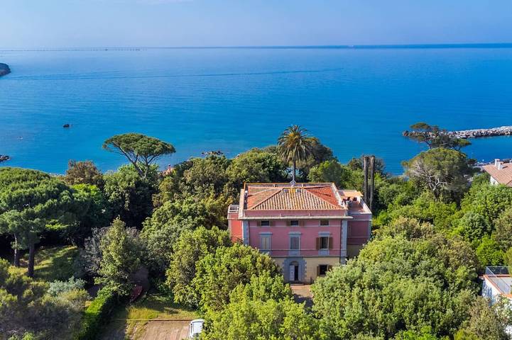 Holiday apartment for 6 people, with garden - 1