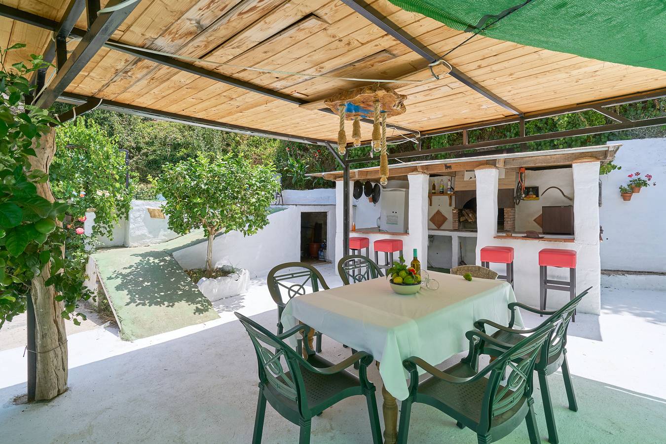 Ferienhaus 'Casa del Río' mit Bergblick und Pool in Canillas de Aceituno, Málaga Provinz