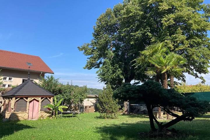Gîte pour 4 personnes, avec jardin, animaux acceptés dans Thermes Marlioz