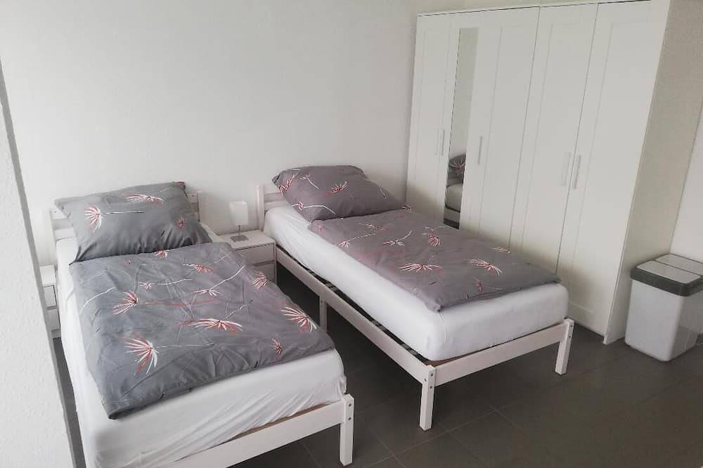 Ganze Wohnung, Ruhige Ferienwohnung/ Monteurzimmer/ Gute Verkehrsanbindung in Linden, Lahntal