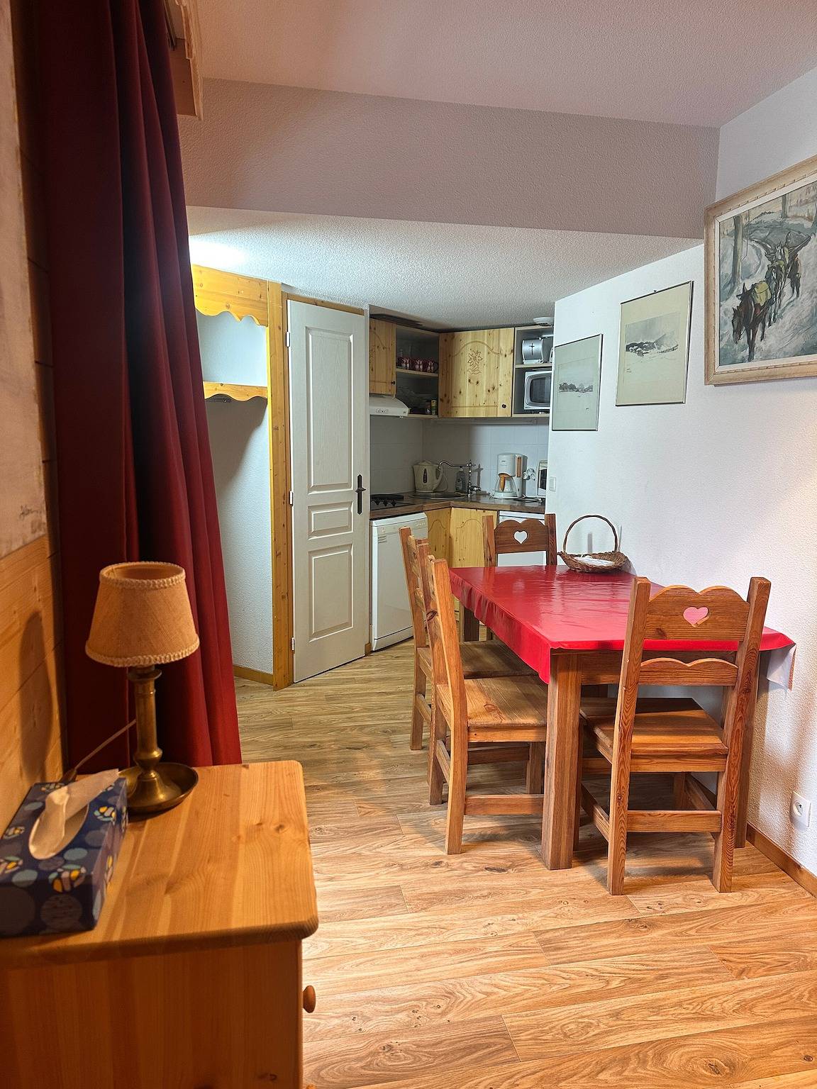 Apartamento entero, Dúplex para 4 en Les Balcons Du Recoin con Balcón, Chamrousse in Chamrousse, Parque Nacional de los Ecrins
