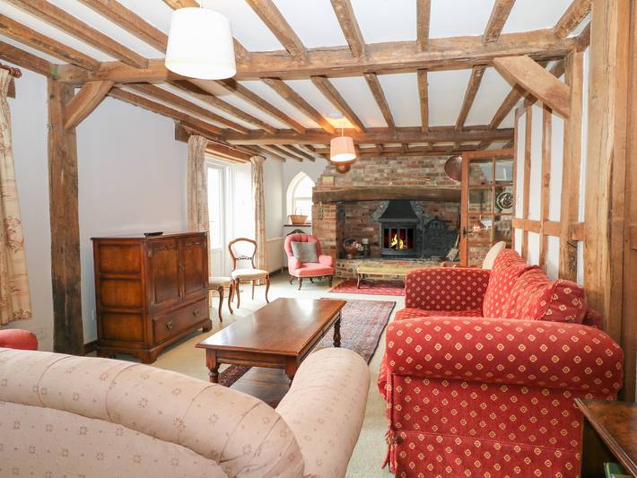 Paythorne Farmhouse in Fulking, West Sussex
