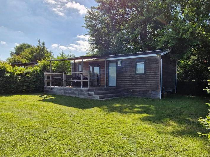 Flower Camping Des Lacs - Mobilheim 6 personen - Limousin Confort 36m² (3 Zi -6Pers) + überdachte Terrasse + Tv + Geschirrspüler in Pressignac, Regionaler Naturpark Périgord-Limousin