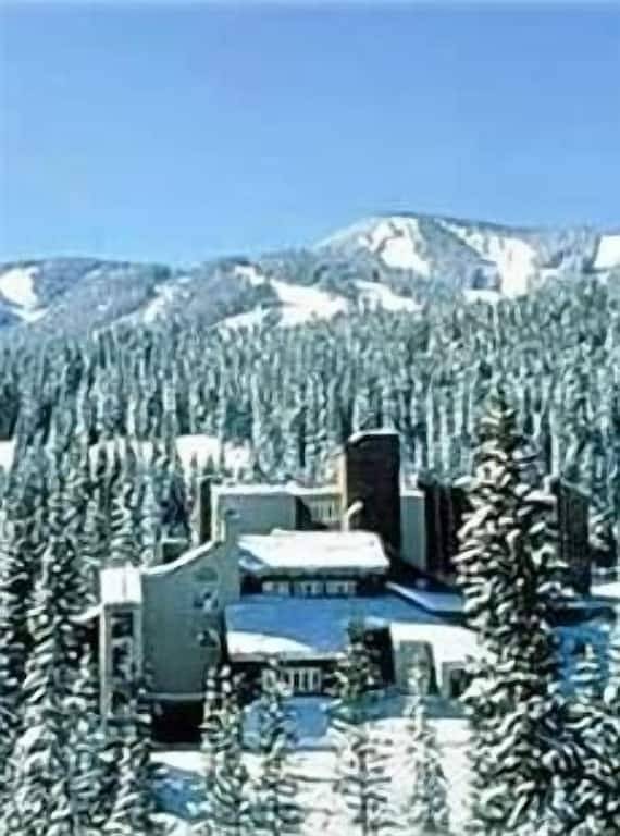 Vacation House for 6 Guests in Winter Park, Arapaho National Forest