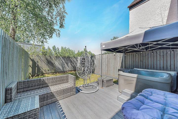Holiday rental for 6 people, with hot tub and garden in Moffat