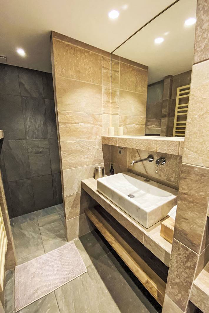 Gîte pour 8 personnes, avec terrasse, animaux acceptés à Saint-Tropez - 4