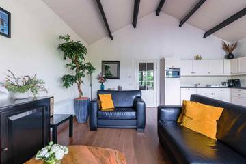 Chalet voor 4 Personen in IJsselmeer, Noord-Holland, Afbeelding 2