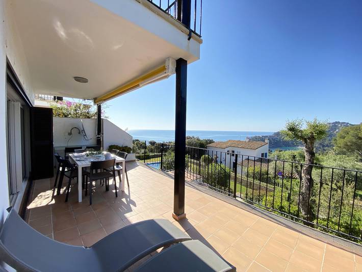 Appartement de vacances pour 6 personnes, avec piscine ainsi que terrasse et vue sur l’océan - 1