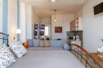 Apartment for 2 People in Tinos, South Aegean region, Photo 3