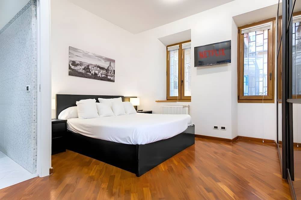 Ganze Wohnung, Elegantis.it San Giovanni Suite - Chic Apartment with Bathtub Near Historic Cent in Rom, Rom Provinz