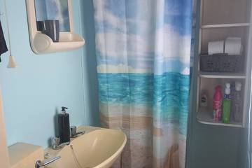 Static Caravan for 4 People in Eastchurch, Kent, Photo 3