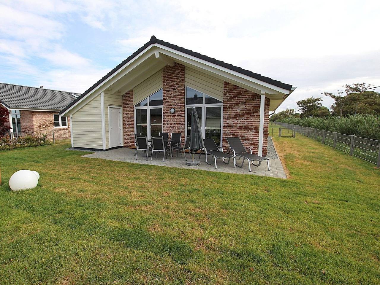 Zweite Heimat 66 - Ferienhaus mit Sauna, Kamin & Garten - Freistehendes Ferienhaus mit Sauna & Kamin (Ht in Dagebüll, Nordseeküste