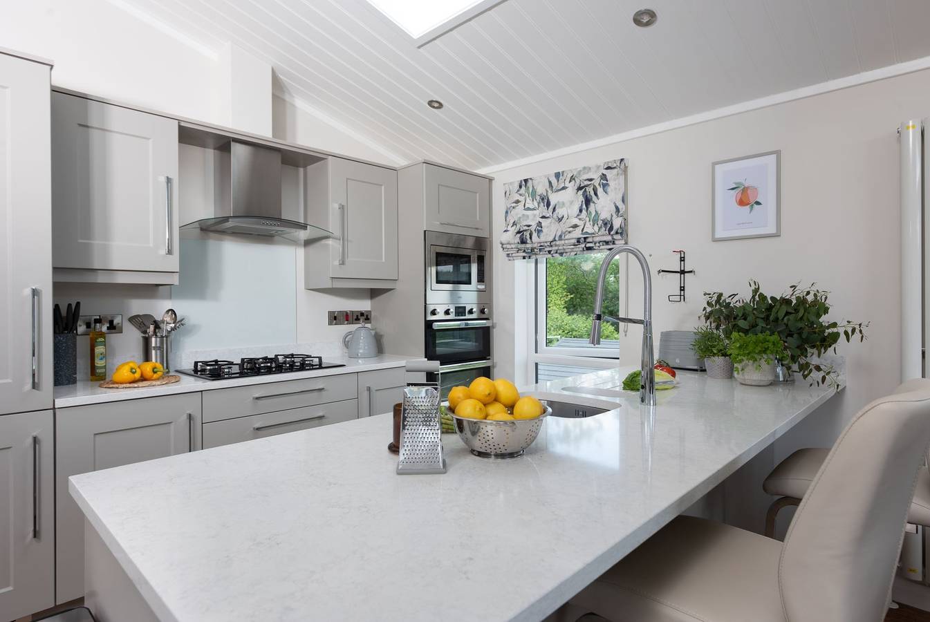 Orchid Lodge, 23 Roadford Lake Lodges in Broadwoodwidger, Devon