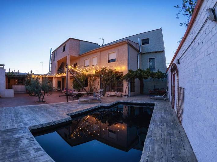 Casa rural para 20 personas, con piscina y jardín, Se admiten mascotas en Tierra de Campos - 2