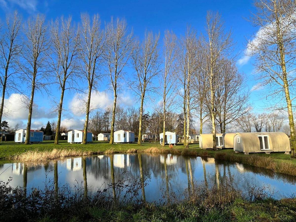 Camping Le Romantic in Steenvoorde, Région de Dunkerque