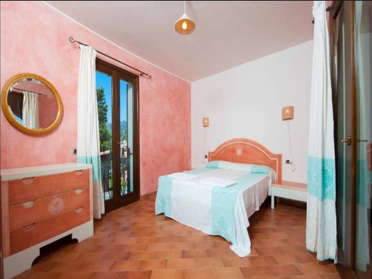 Ganze Wohnung, Apartment im sardischen Stil in Strandnähe in Villasimius, Cagliari Provinz