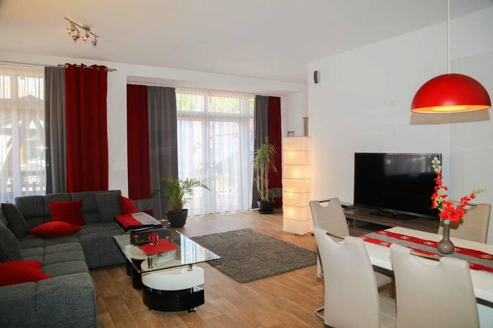 Ferienhaus für 6 Personen, mit Balkon und Pool sowie Sauna und Ausblick in Weimar - 3