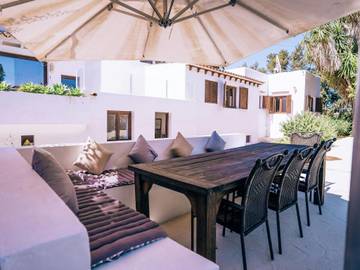 Villa in Sant Antoni de Portmany, Ibiza Westen für 12 