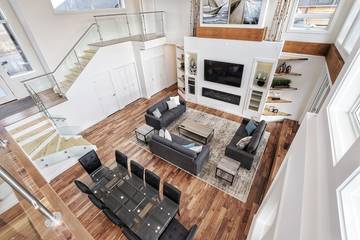 Cottage for 12 Guests in Haldimand County, Picture 1