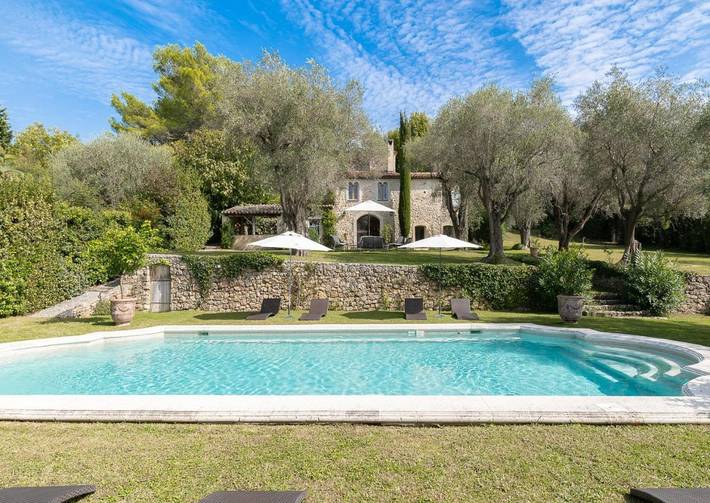 Villa pour 12 personnes, avec jardin ainsi que piscine et vue à Mougins
