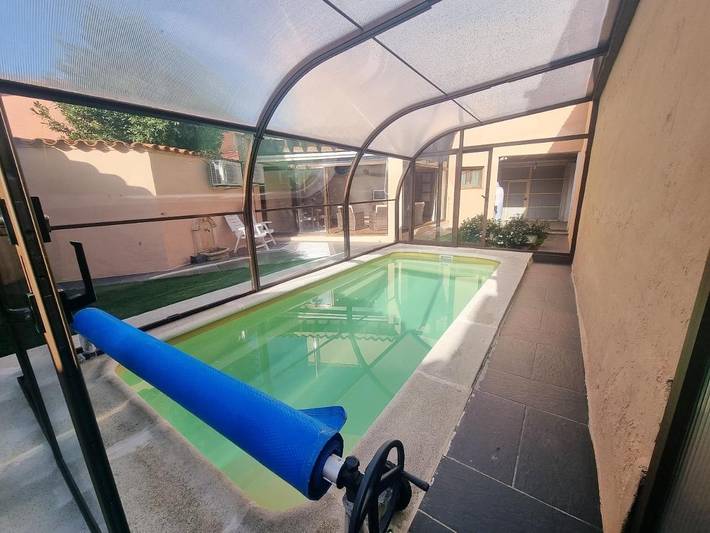 Chalet para 7 personas, con jardín además de terraza y piscina, Se admiten mascotas en Castilla y León