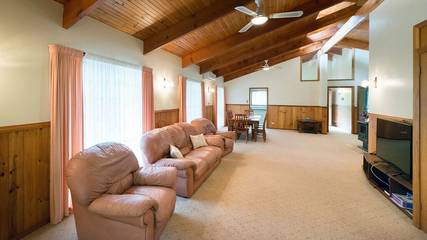 Holiday Home for 8 People in Halls Gap, Shire of Northern Grampians, Photo 2